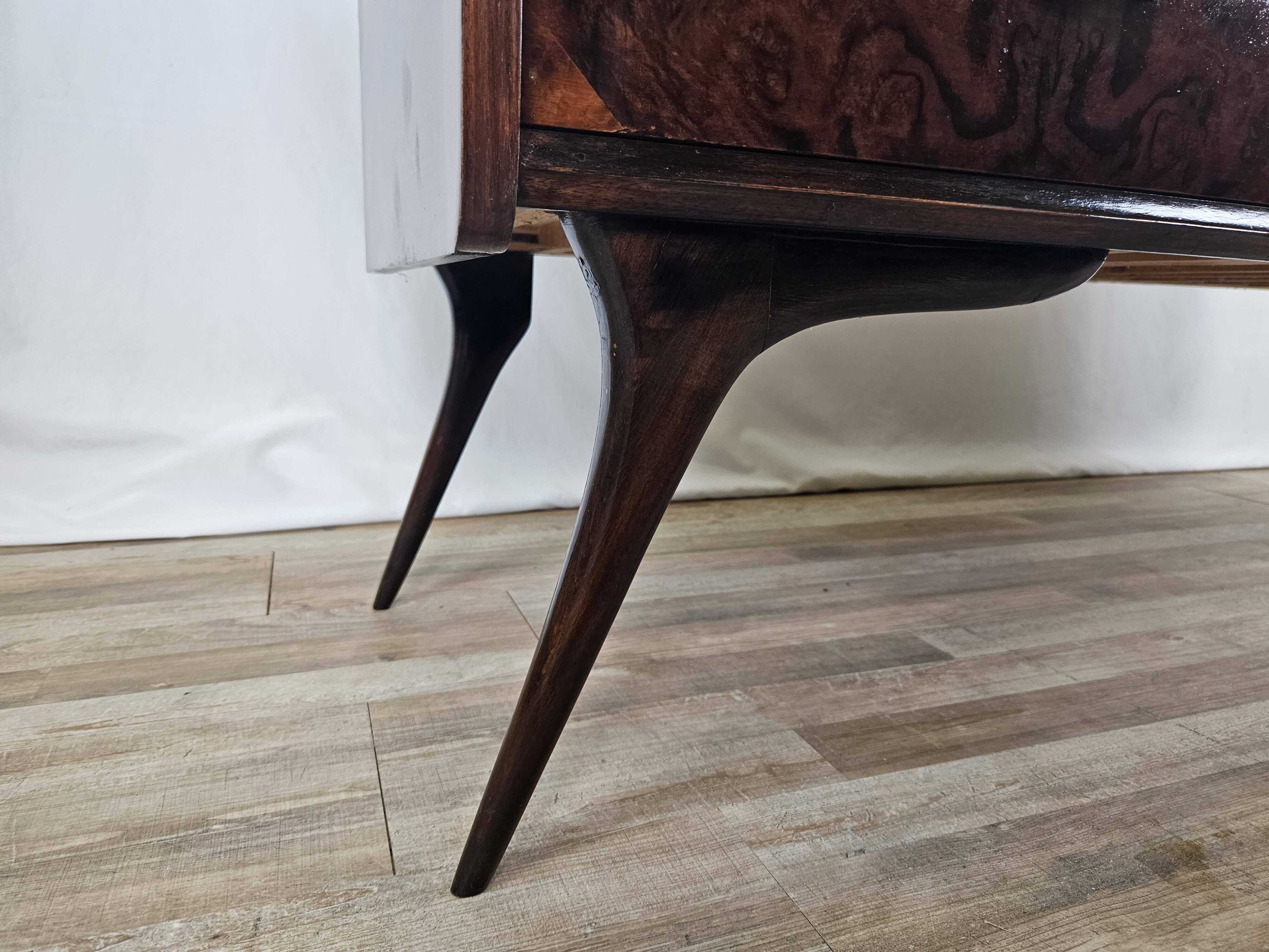 Commode des années 1960 avec verre et six tiroirs