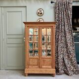 Glass cabinet (renovated)