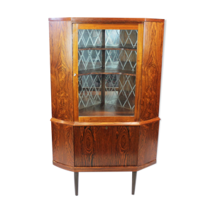 vitrine d’angle en