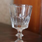Petits verres à vin en cristal