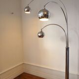 Vintage lamp 3 foot marble globes