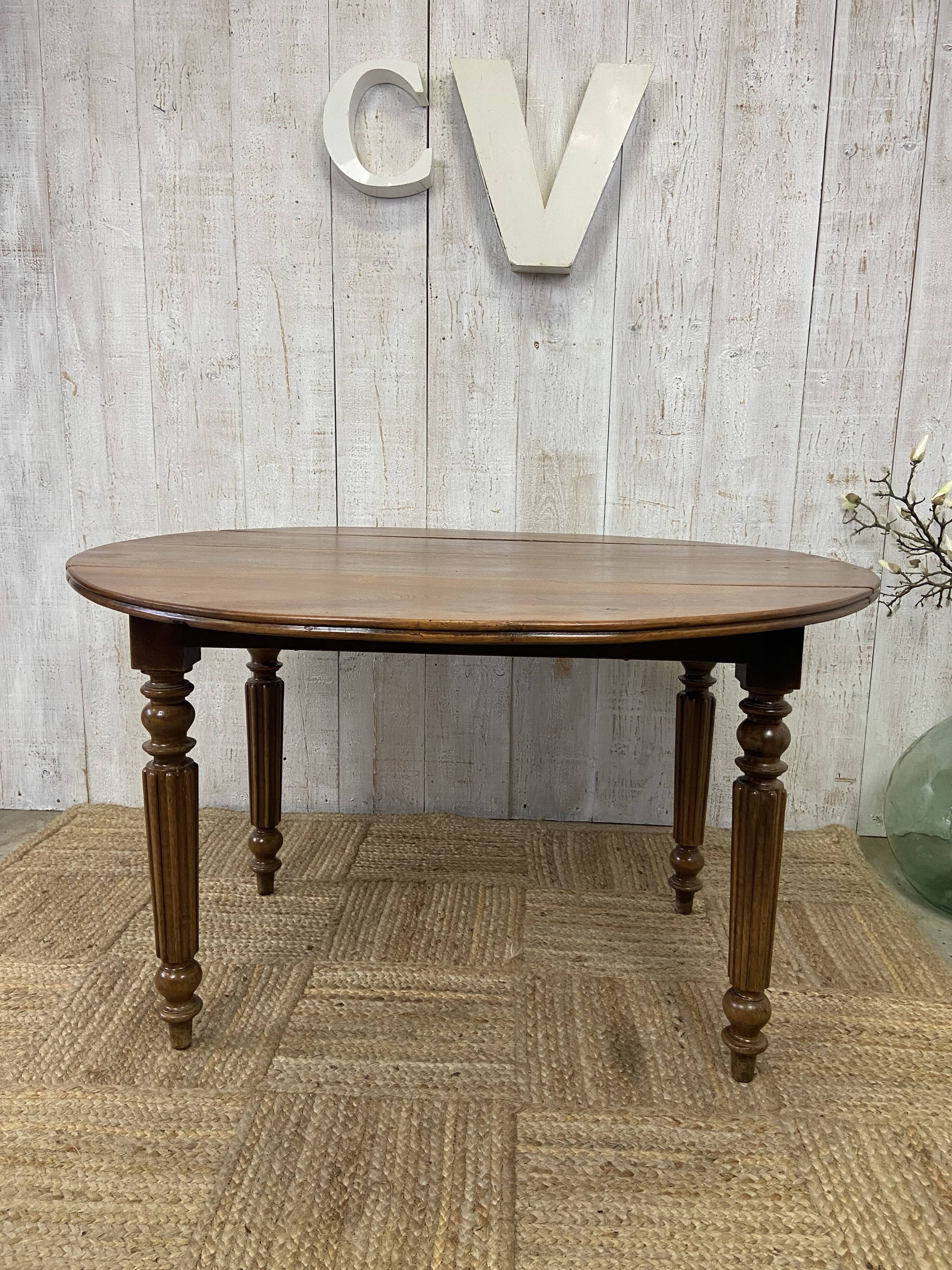 Country-style drop-leaf table