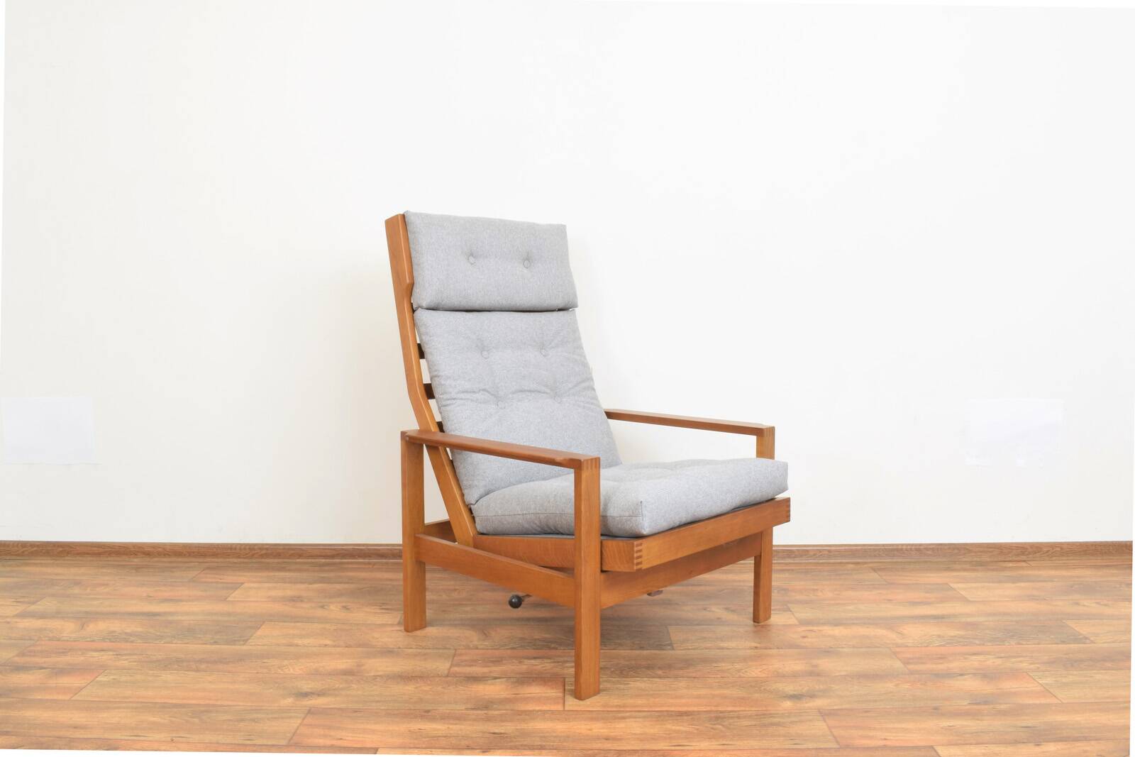 Mid-Century Danish Oak Armchair by Leif Alring for Madsen & Schubell, 1960s