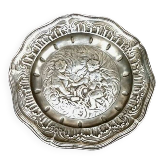 Bas-relief pewter plate decorated with cherubs / cherubs crowned rose hallmark