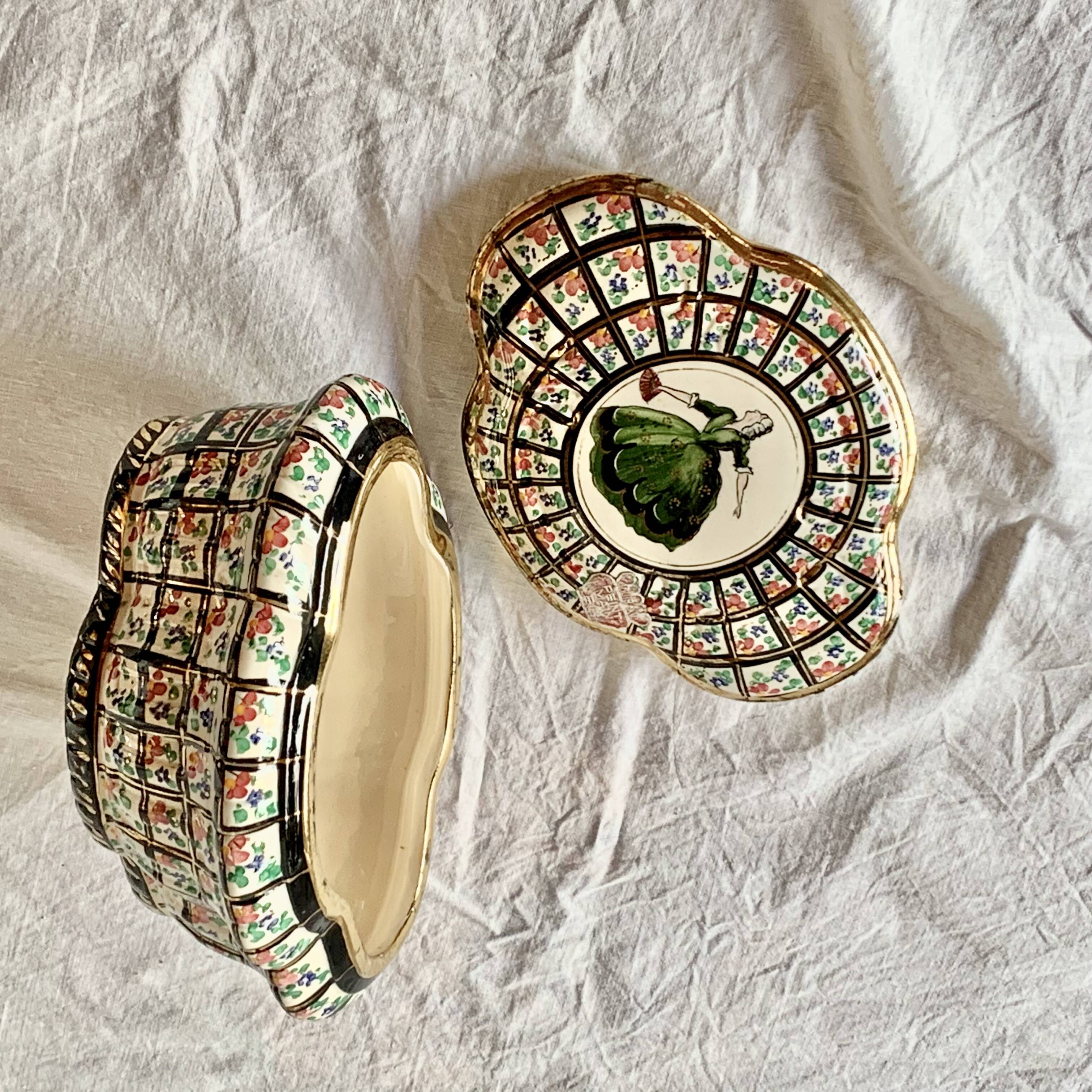 Vintage Hubert Bequet porcelain candy box - Louis XV series - 1950