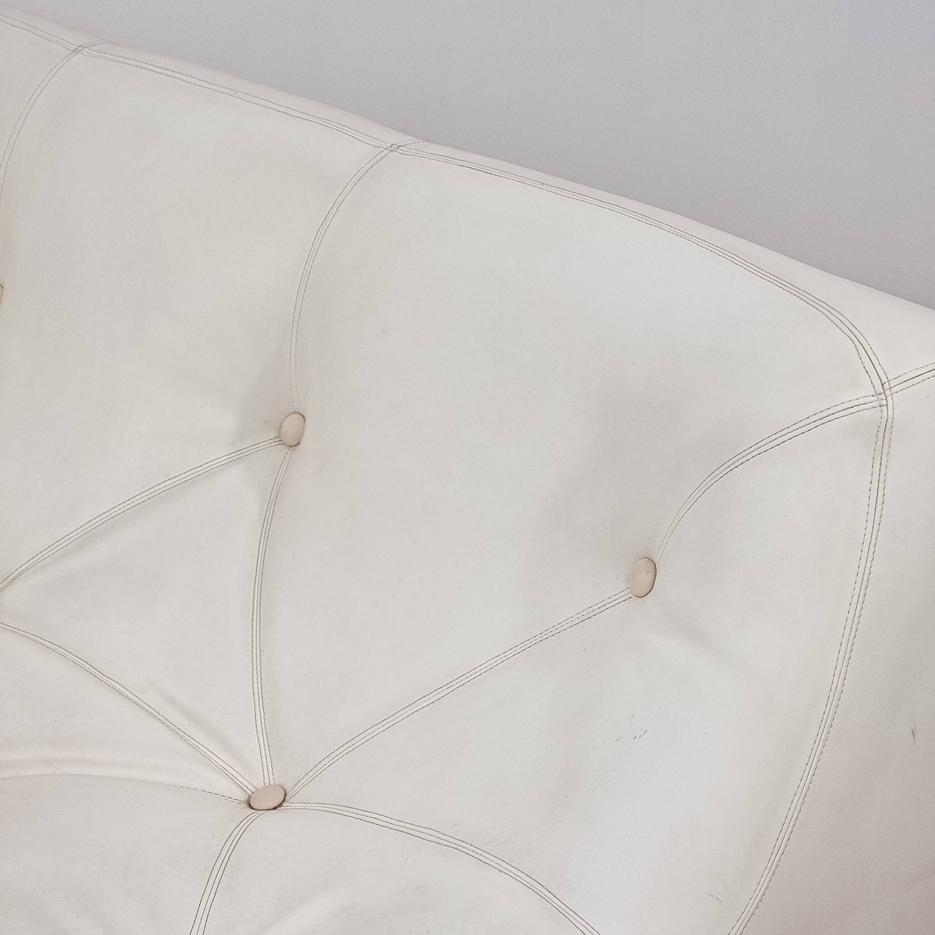 Ensemble de canapé et pouf Kali design Michel Ducaroy 1970