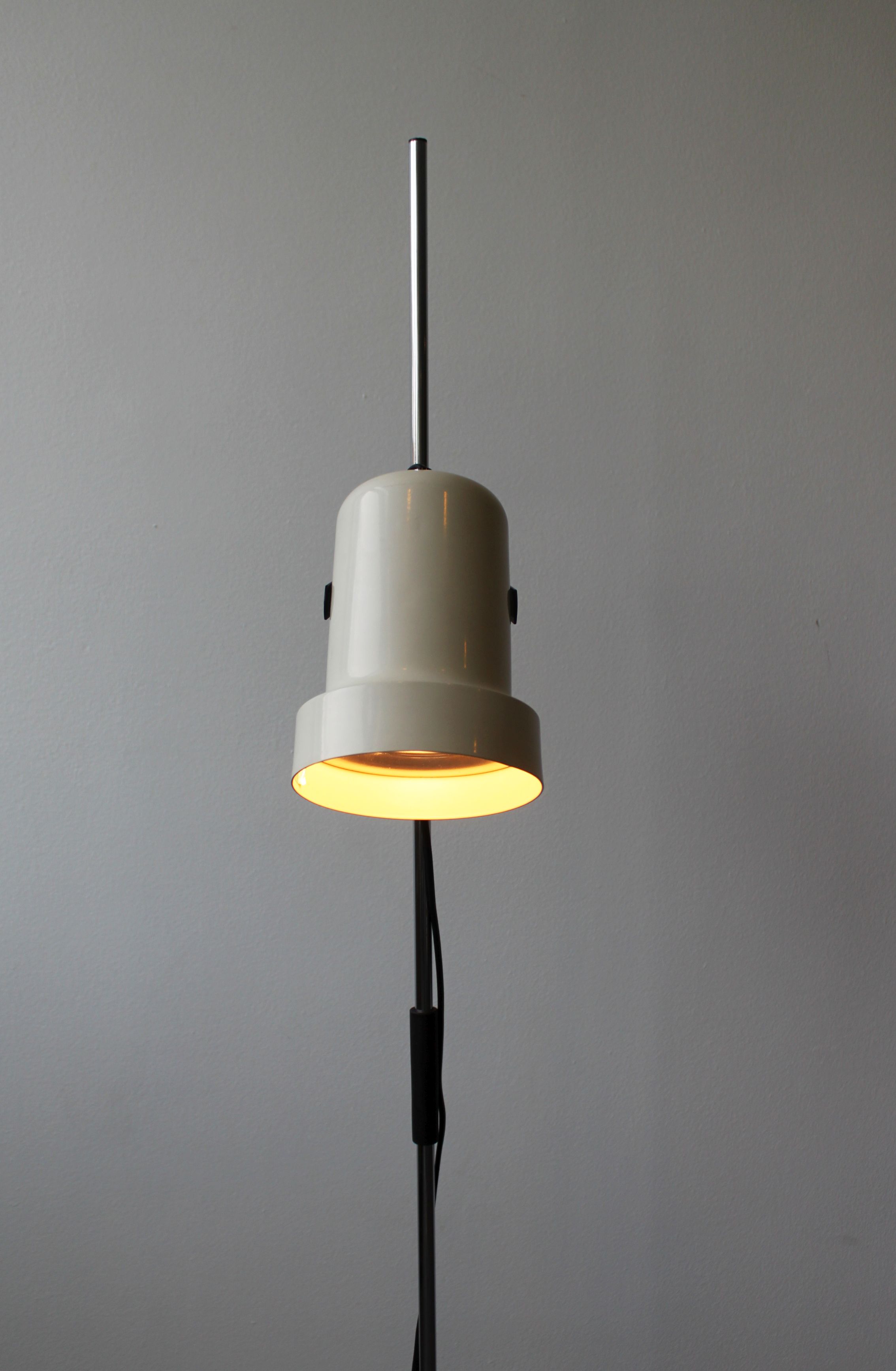 Vintage floor lamp, adjustable spot, 1970.