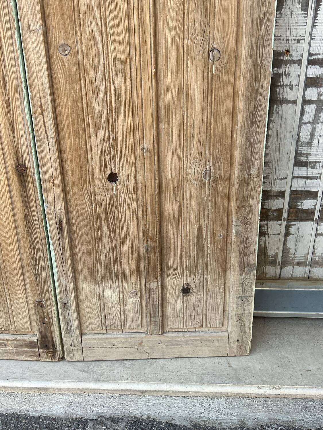 Pairs of shutters