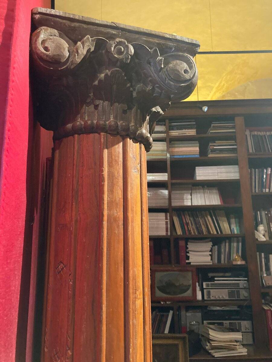 19th Century Italian Architectural Corinthian Wood Columns on Sandstone Plinths, Set of 2