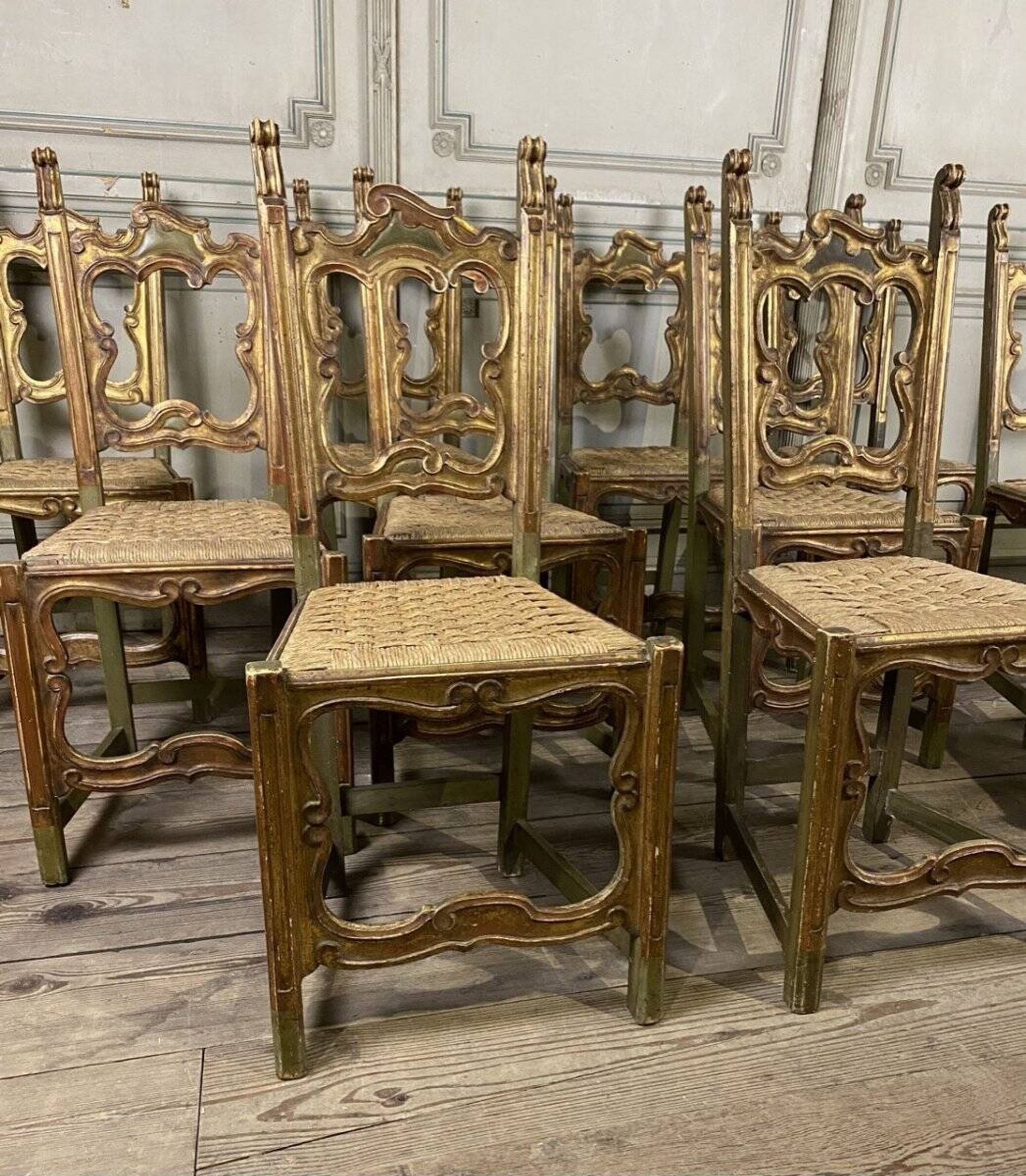 Set of 12 carved wooden chairs, Italy