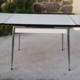 Table and 4 chairs in white formica