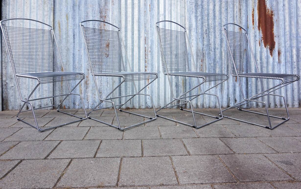 Set of 4 wire chairs, 1980s