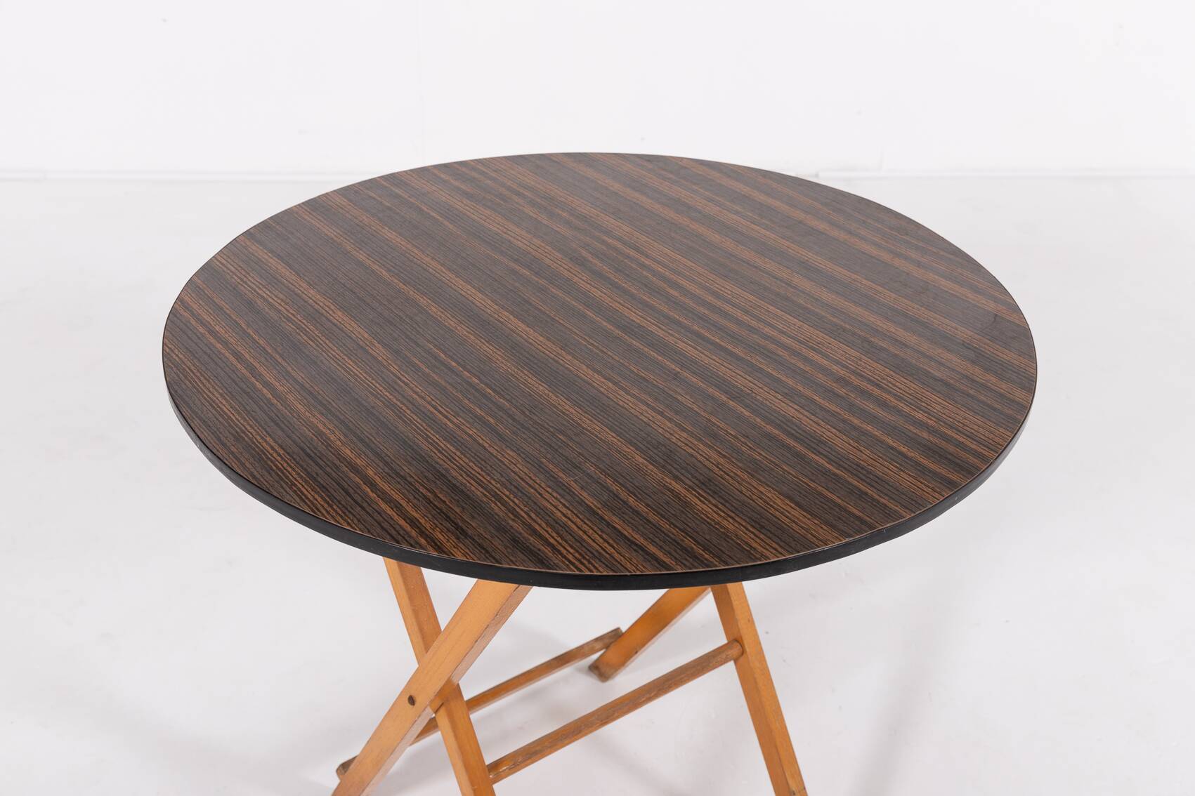 Table ronde pliante italienne moderne, années 1970, Italie