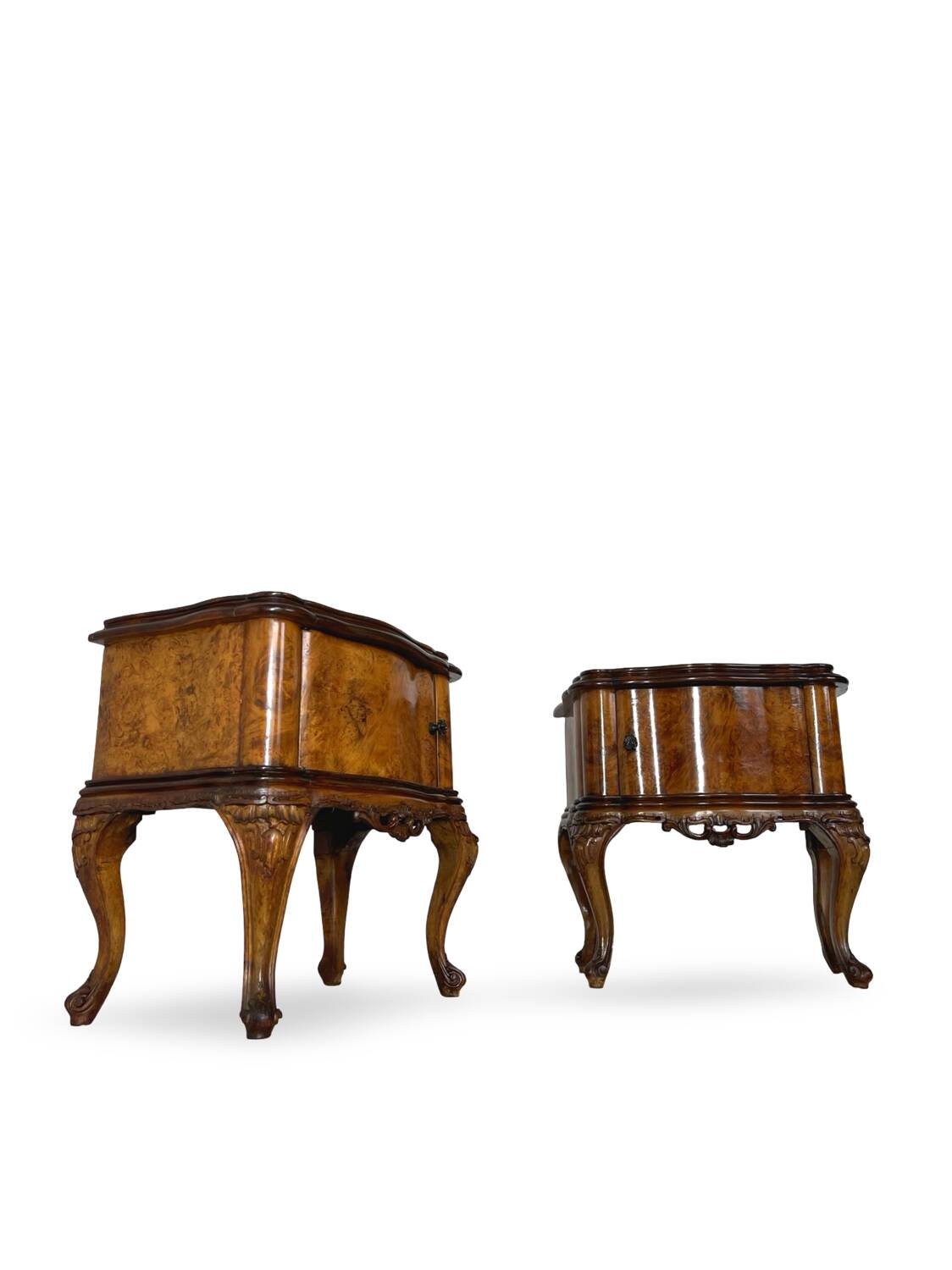 Italian Chippendale bed side tables/nightstands, 1940s/1950s.