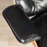 Eames lounge chair in black leather, around 1980