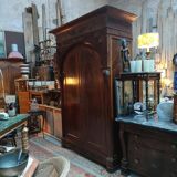 Wardrobe in walnut and marquetry and boxwood fillets from the Consulate period circa 1810