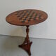 Table d’échecs antique