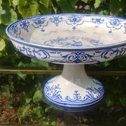 Fruit bowl from the Moustiers de Bordeaux earthenware factory by Jules Vieillard & Cie 1890.95