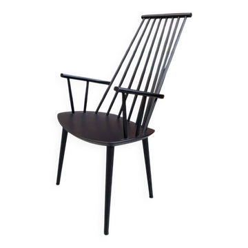 Fauteuil « Hay » en bois noirci