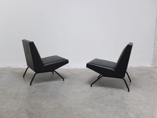 Paire de fauteuils 'Visiteur' par Pierre Guariche pour Meurop, 1961