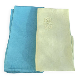 Duo set, composed of two large cotton and linen towels dyed blue and anise green, embroidered,