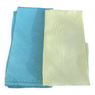 Duo set, composed of two large cotton and linen towels dyed blue and anise green, embroidered,