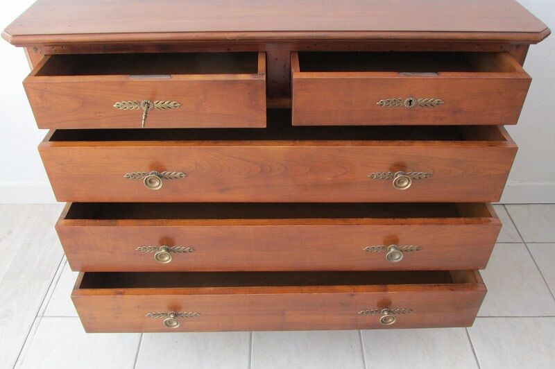 Louis Philippe chest of drawers in solid cherry, 5 drawers