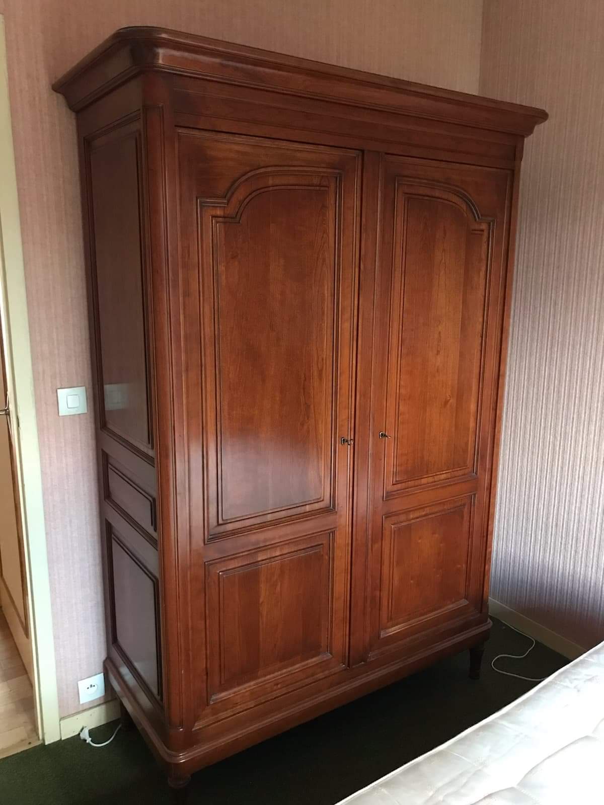 Large solid cherry cabinet Tricoire