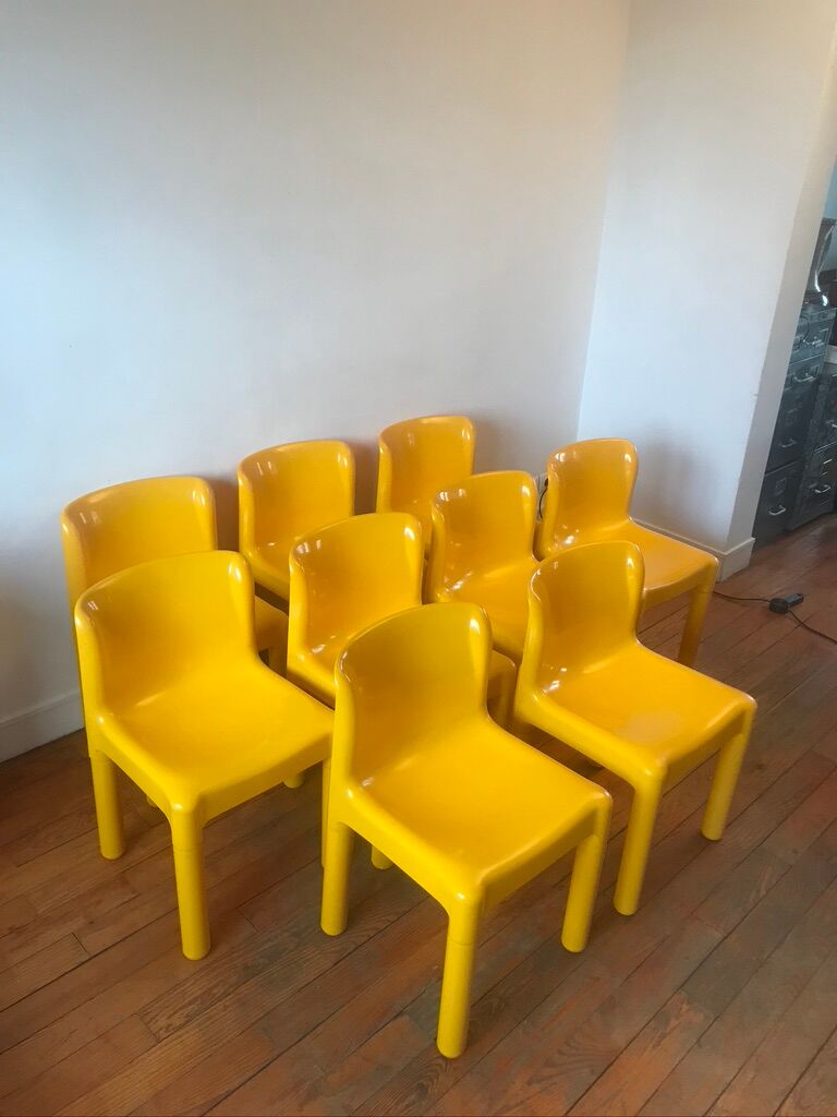 Neuf chaises 4875 de Carlo Bartoli pour Kartell
