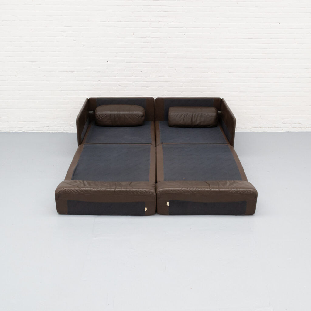 De Sede DS-76 two-seater sofa
