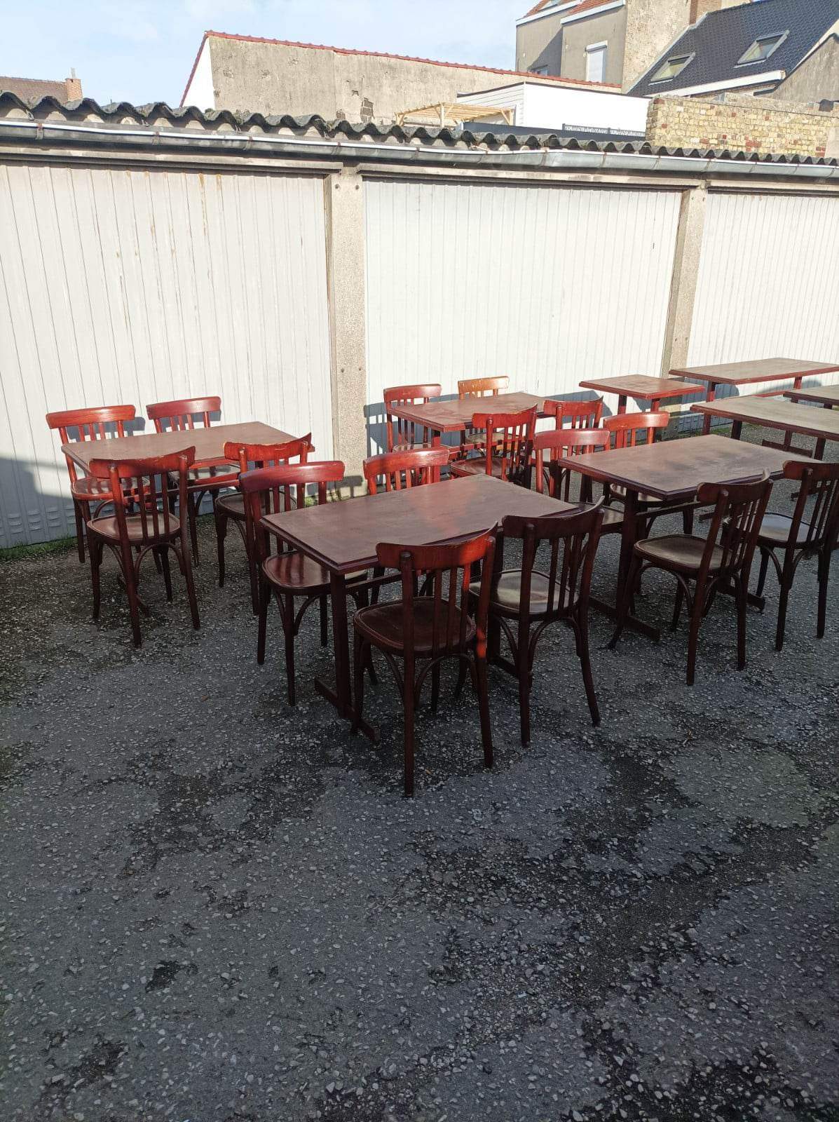Bistro lot 9 tables and 16 chairs mahieu Jule bry