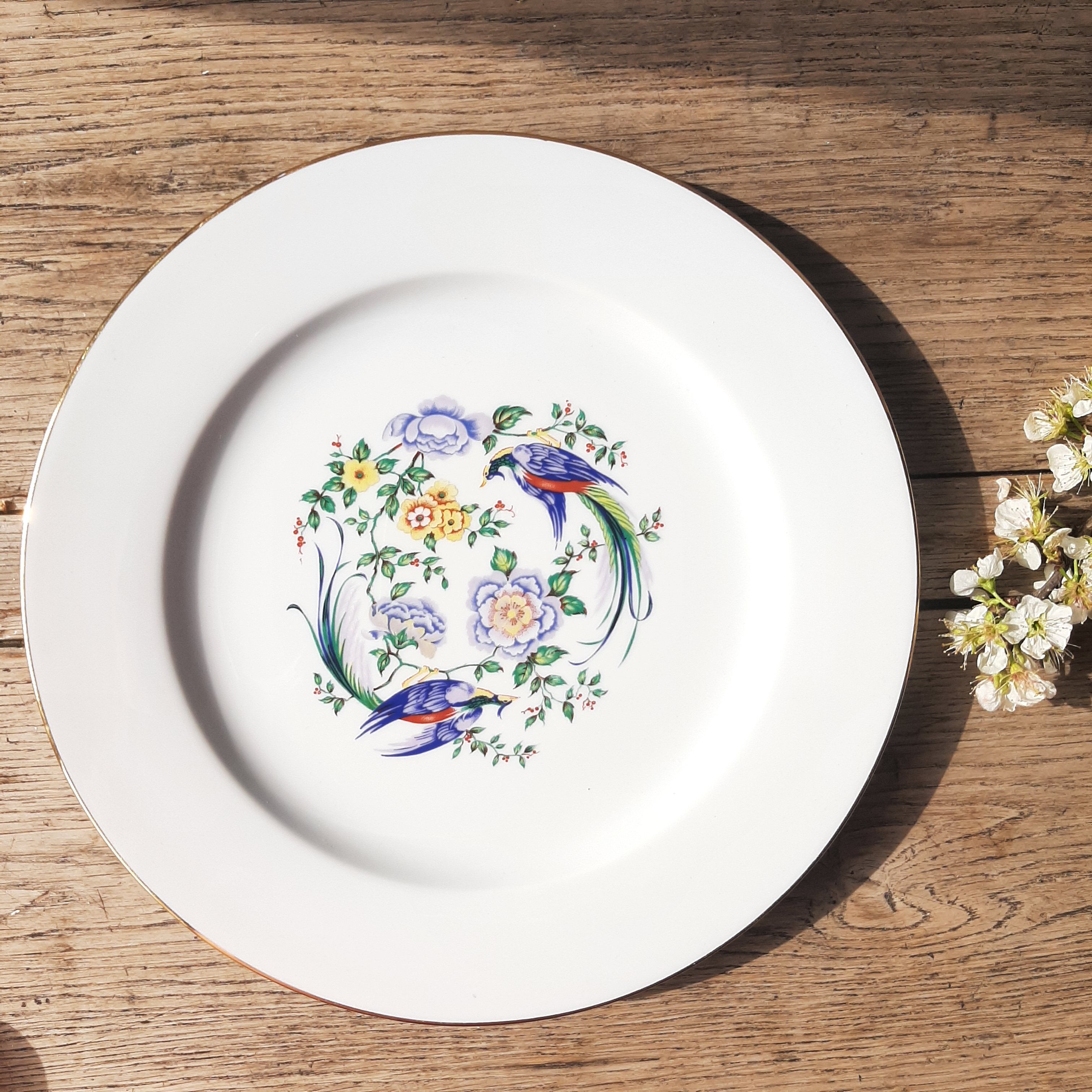 Large bird of paradise presentation plate