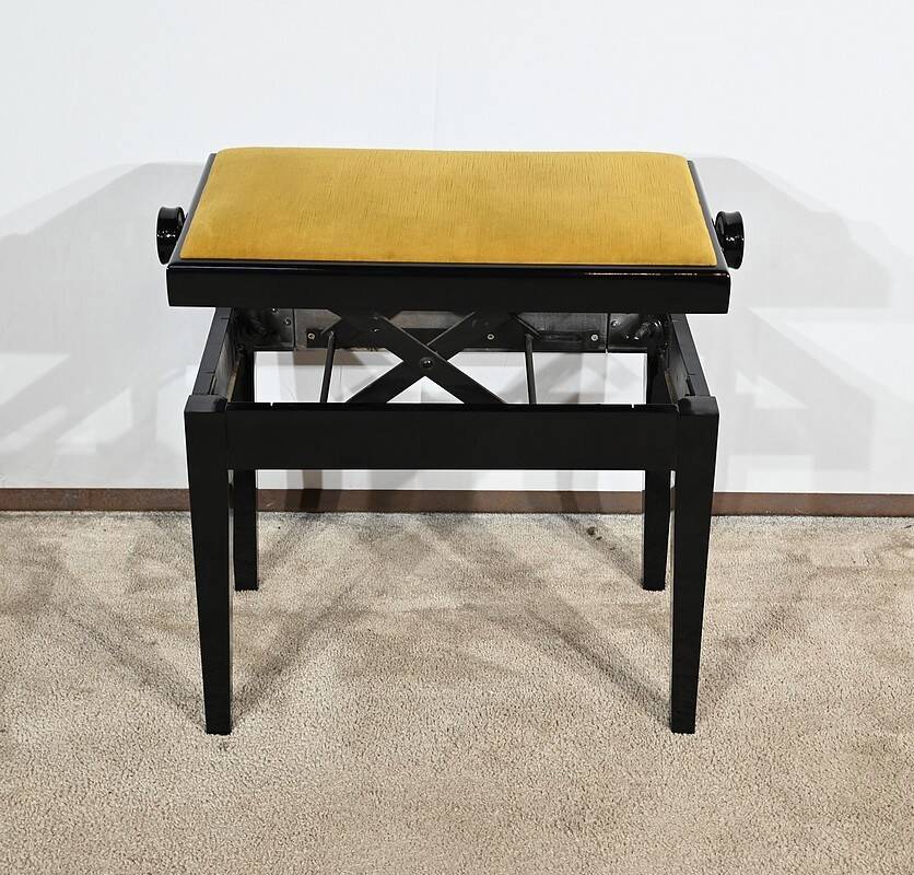 Adjustable Piano Bench, in Black Lacquered Wood – 1970