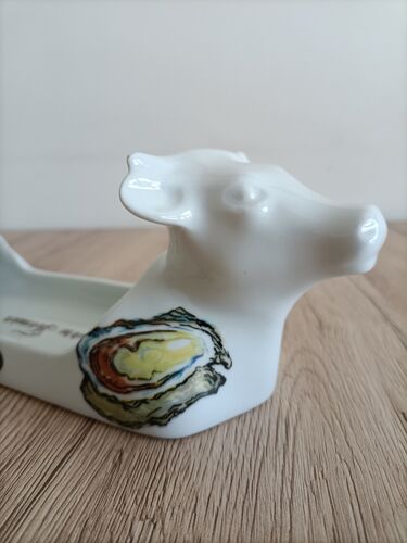 Beurrier vache vintage en porcelaine décor crustacés