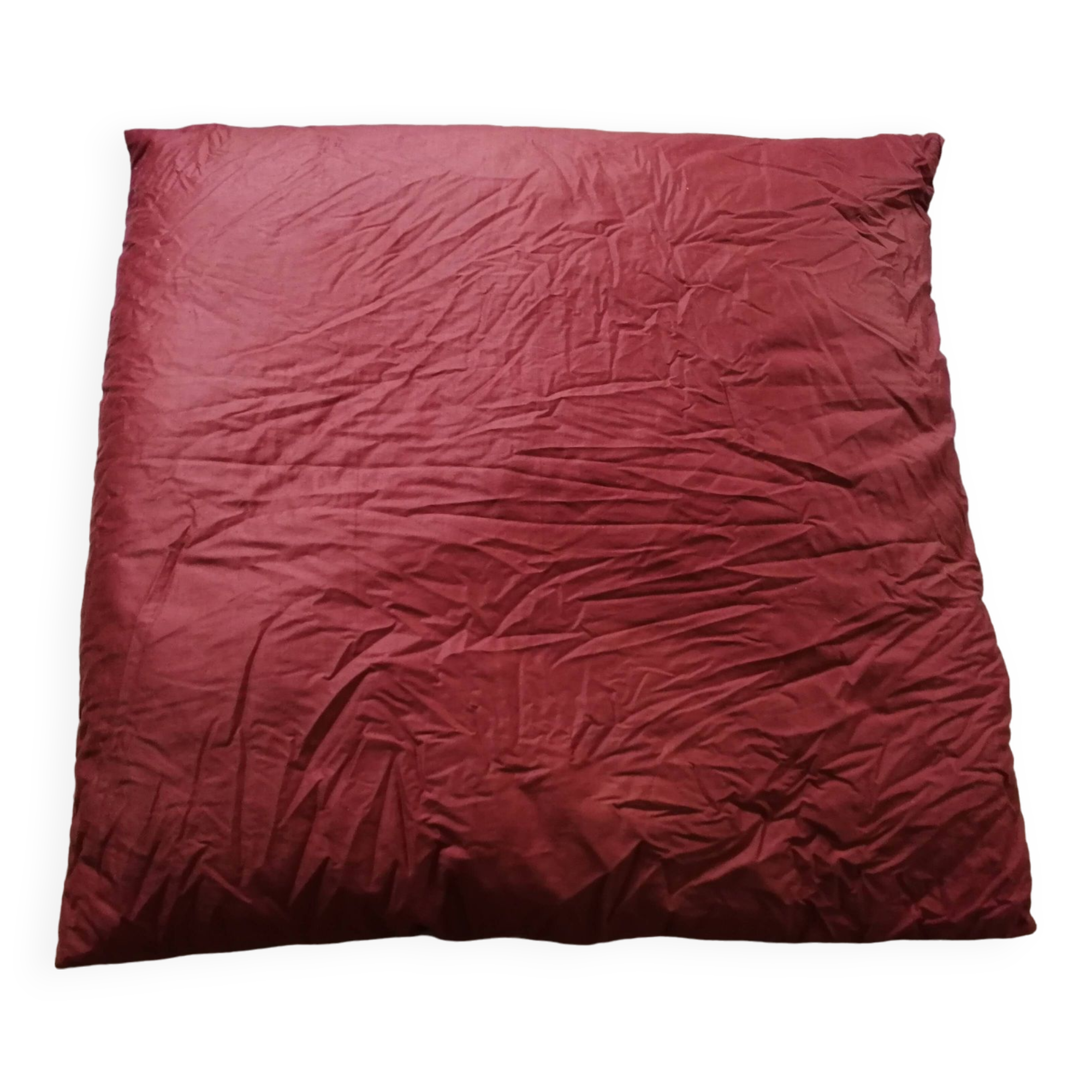 Old brick red quilt