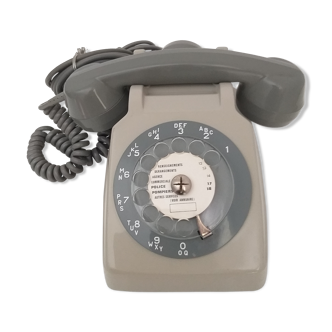 Téléphone ancien, 1986