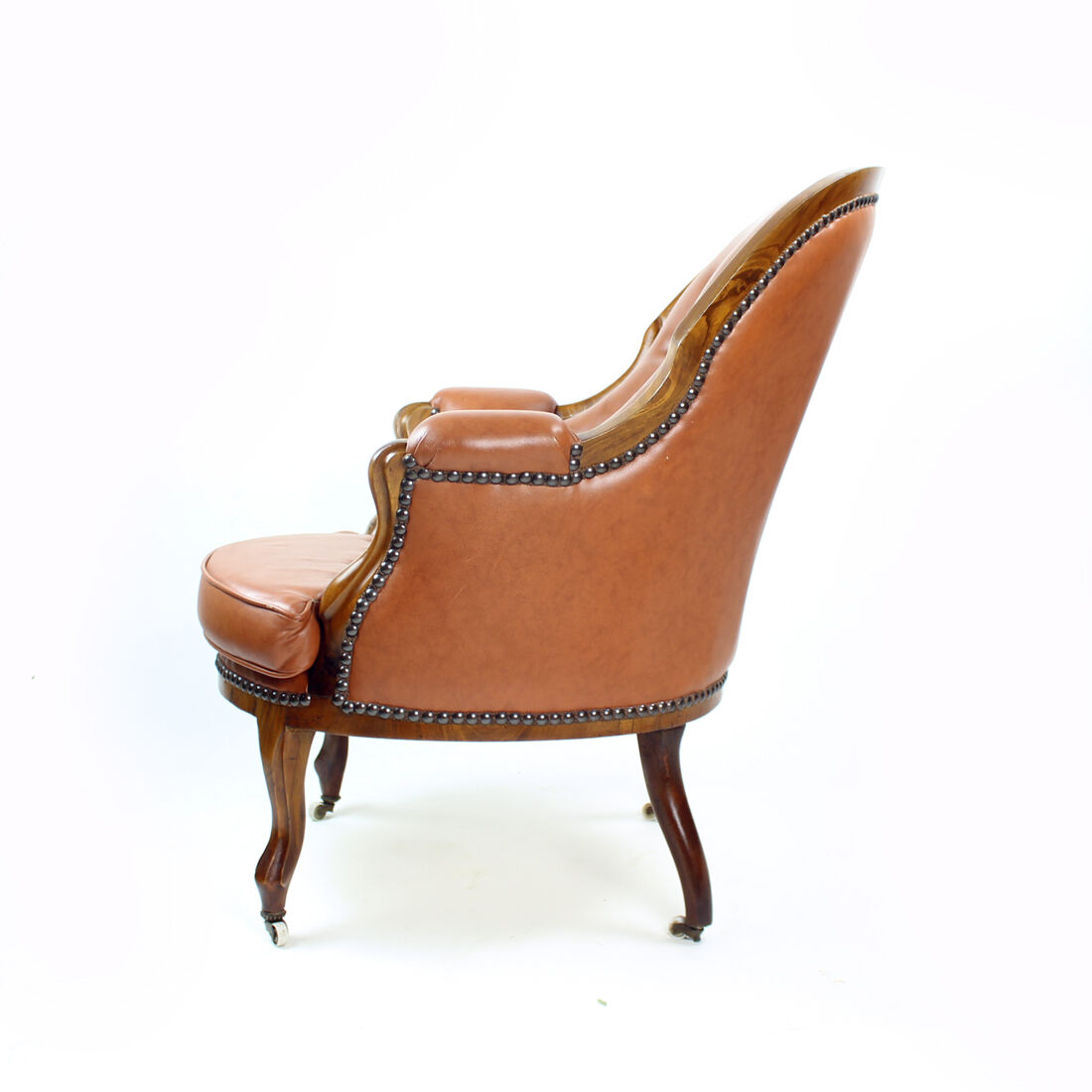 Fauteuil en cuir et noyer cognac, Tchécoslovaquie années 1940
