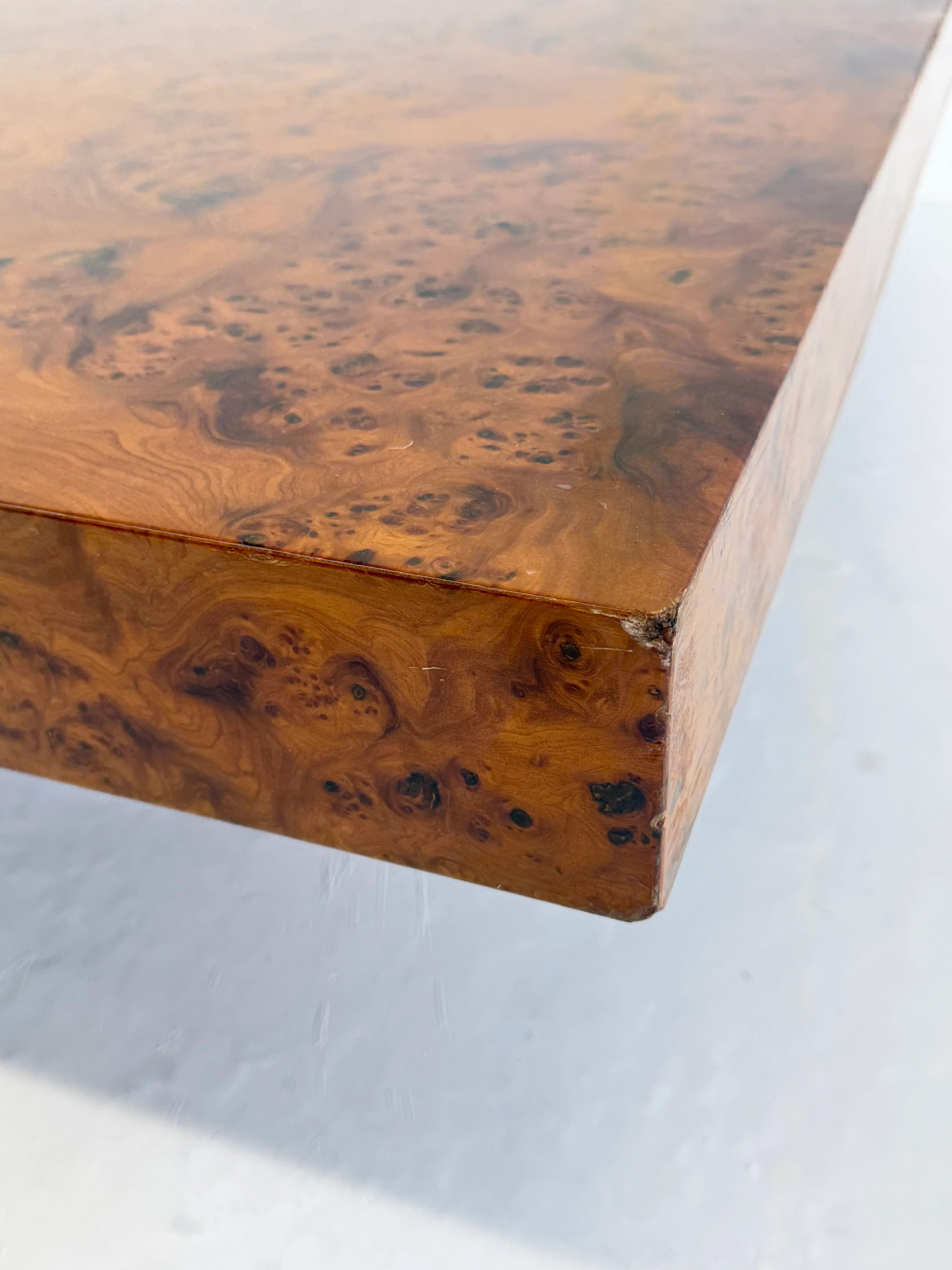 XL square coffee table by Turri in burl wood