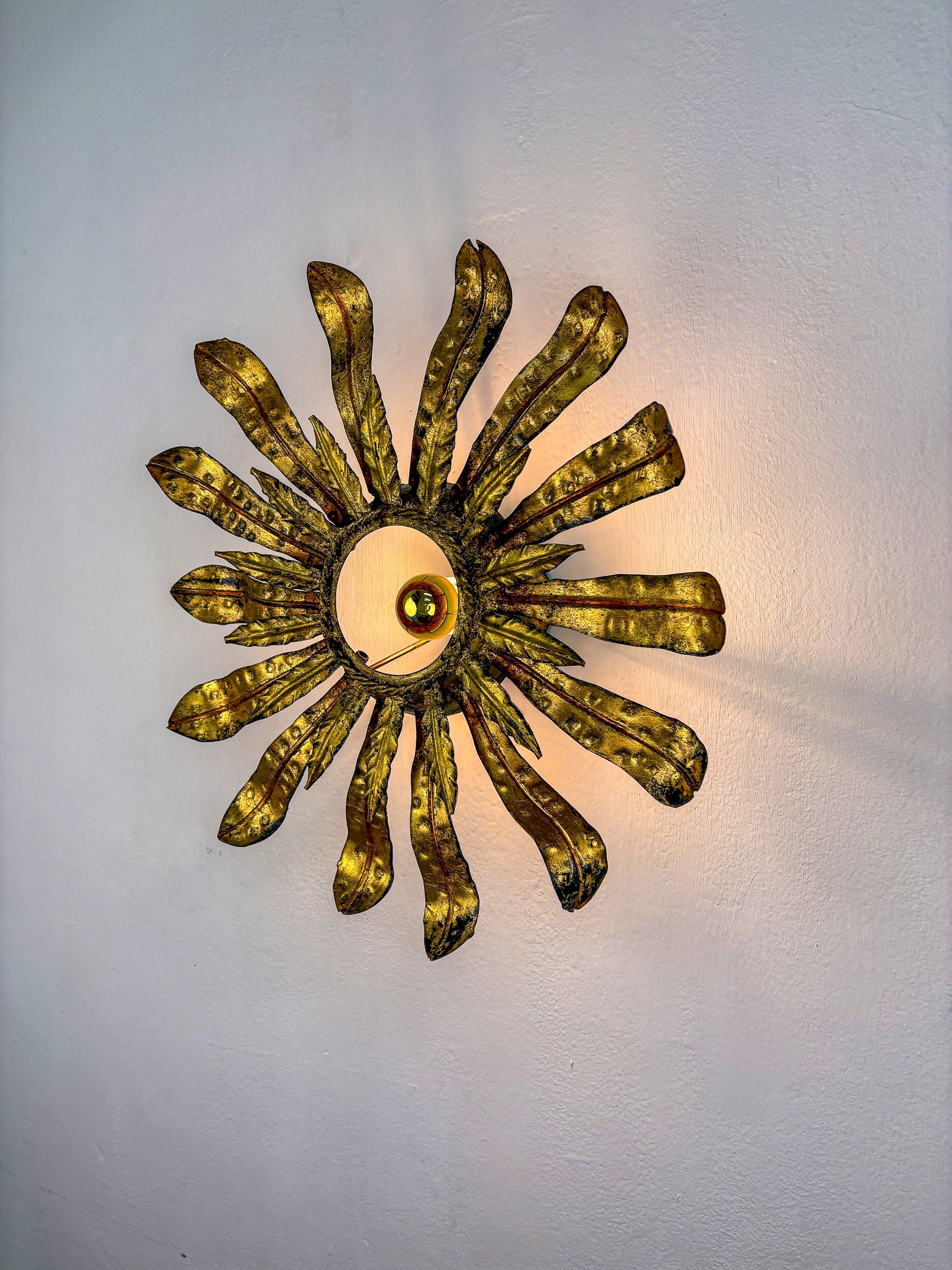 Large Spanish sunburst flower leafed light fixture in gilt metal, 1960s