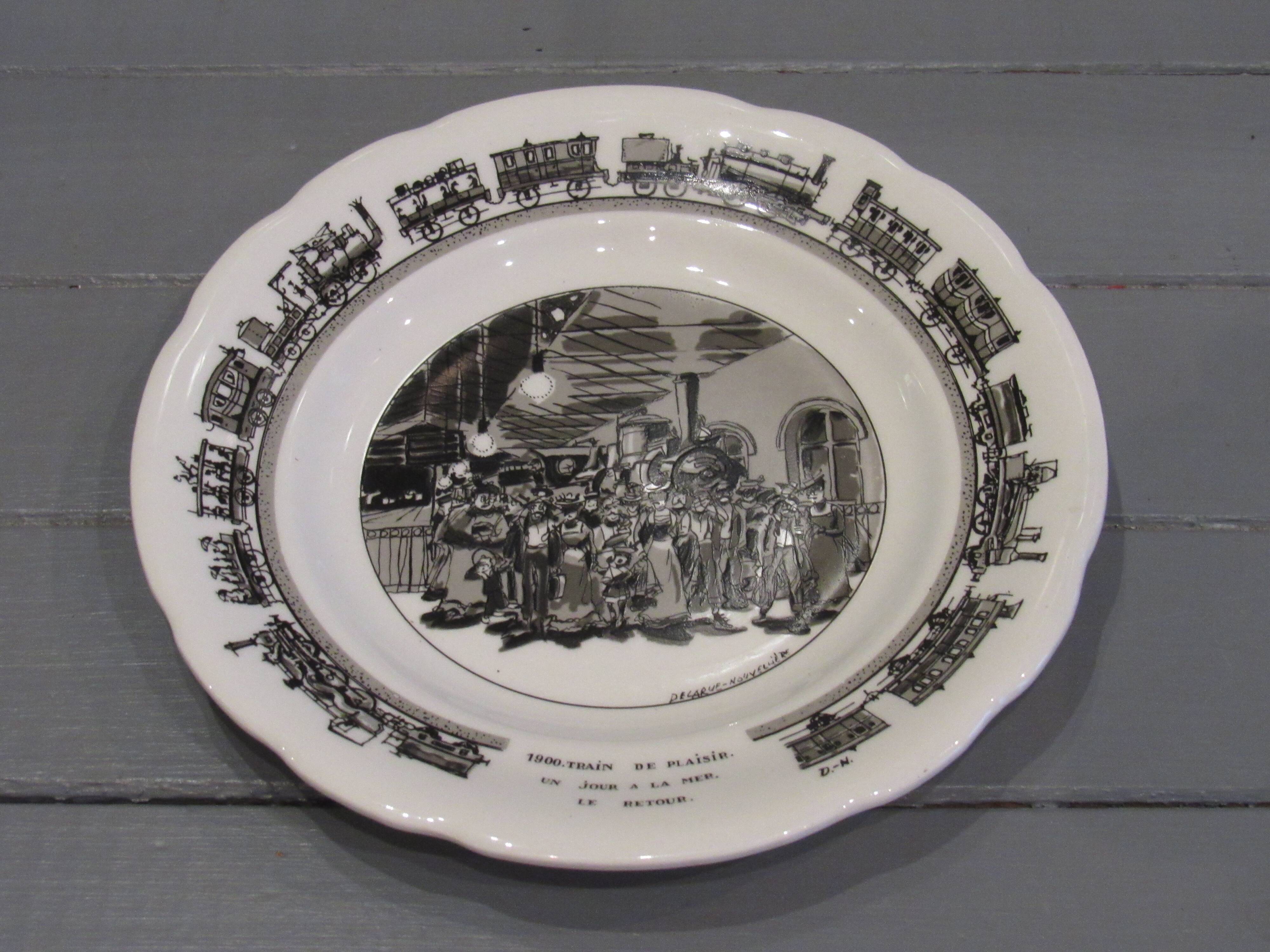 Set of 6 humorous plates on the Train Delarue-nouvellière Gien