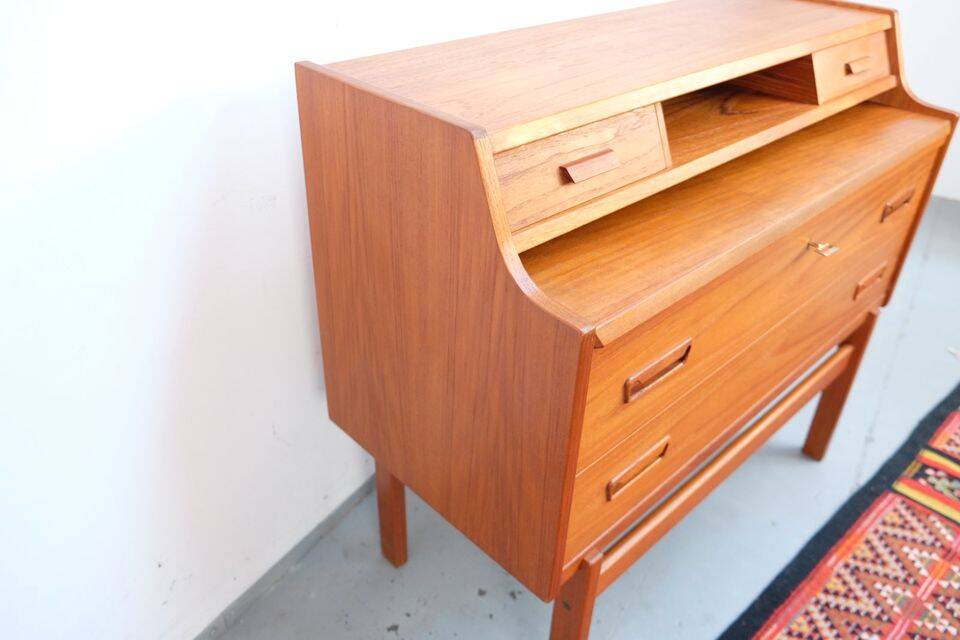 Iversen teak secretary, Danish style from the 1960s-70s.