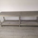 Table serving draper