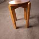 Tabouret en pin vintage