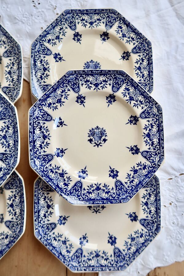 6 assiettes plates terre de fer Longchamp modèle Rouen XIXe siècle