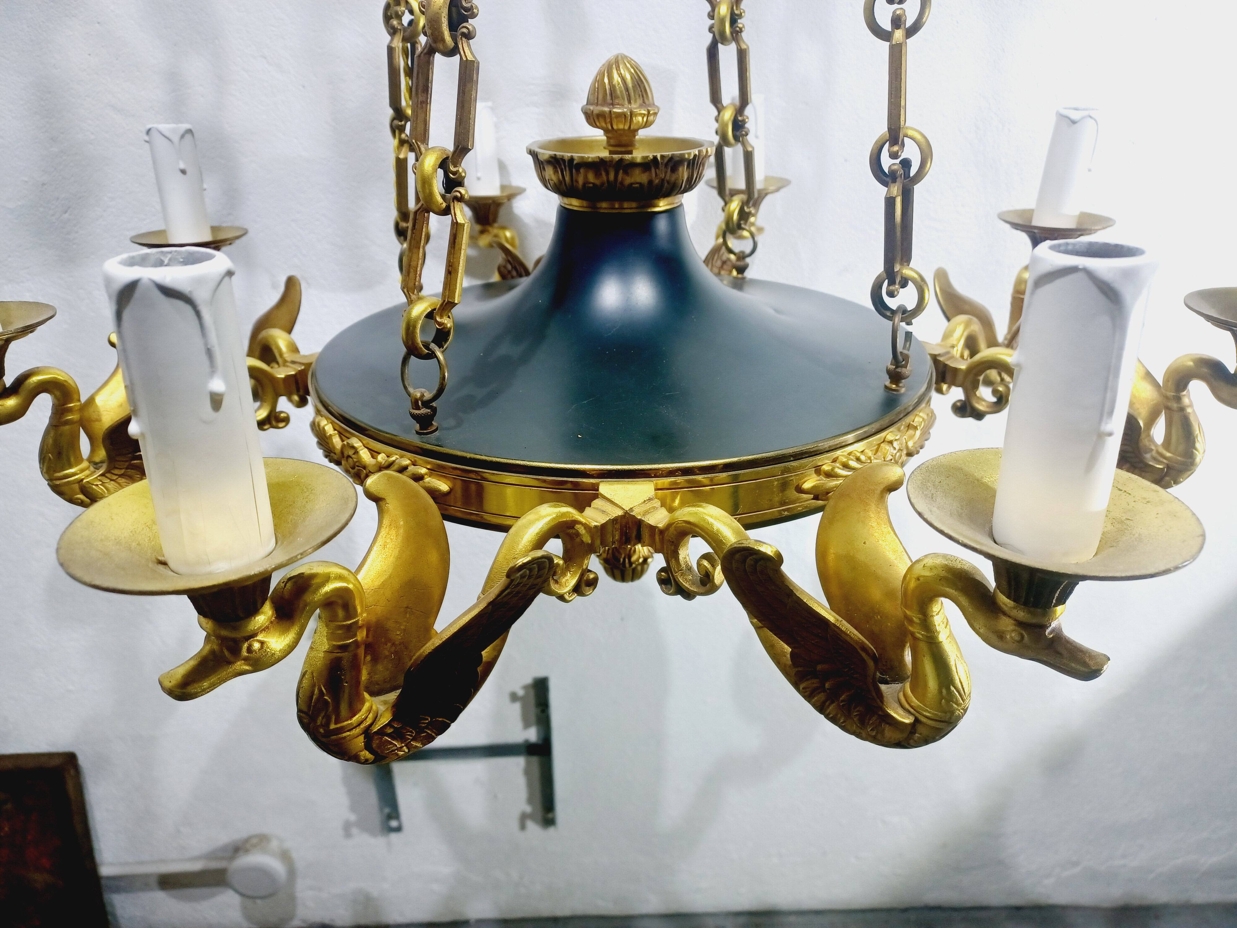 8-Light Empire Chandelier