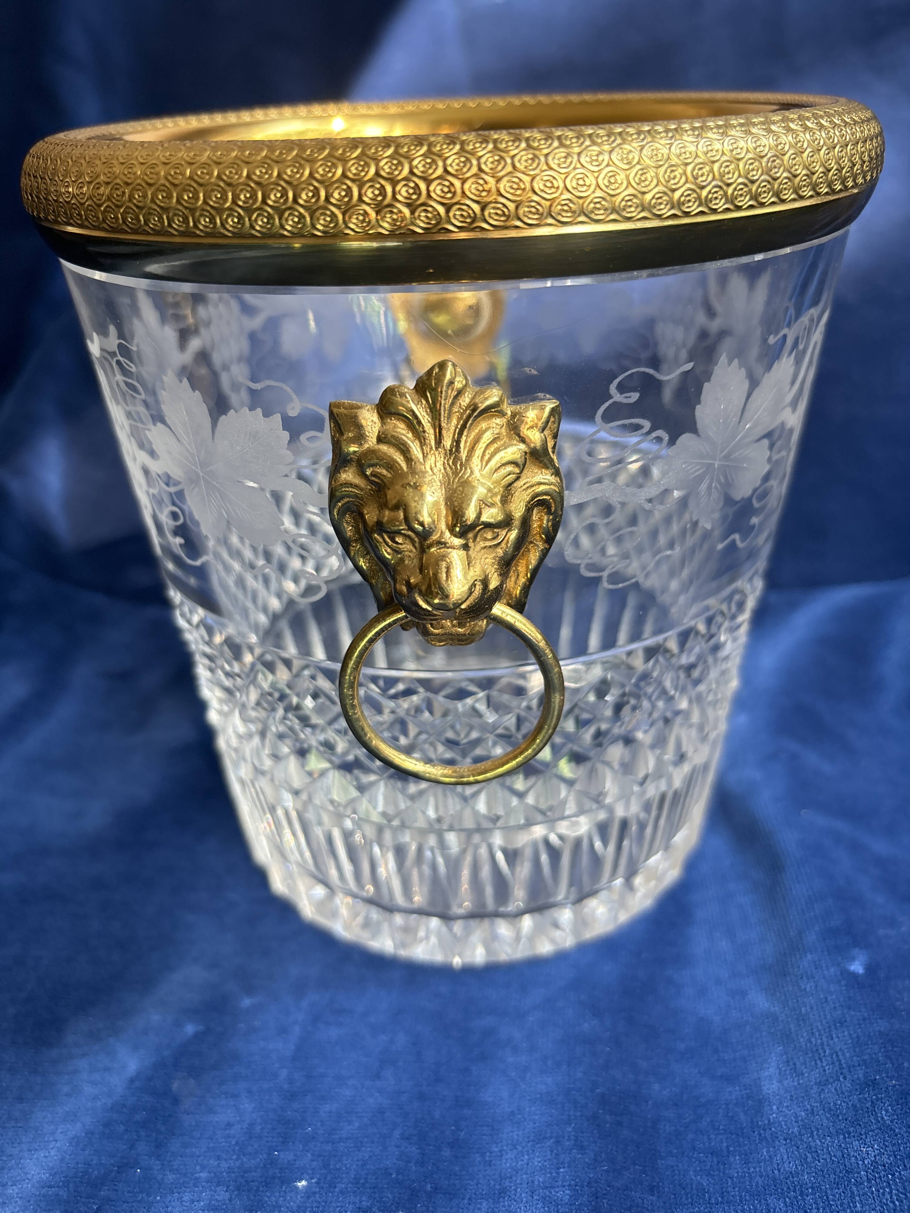 Cut crystal ice bucket – bronze mount