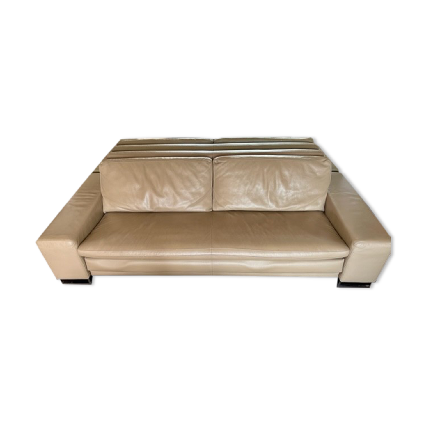 Casa Nova Madison 3 seater sofa in dove leather, metal base, smooth seat