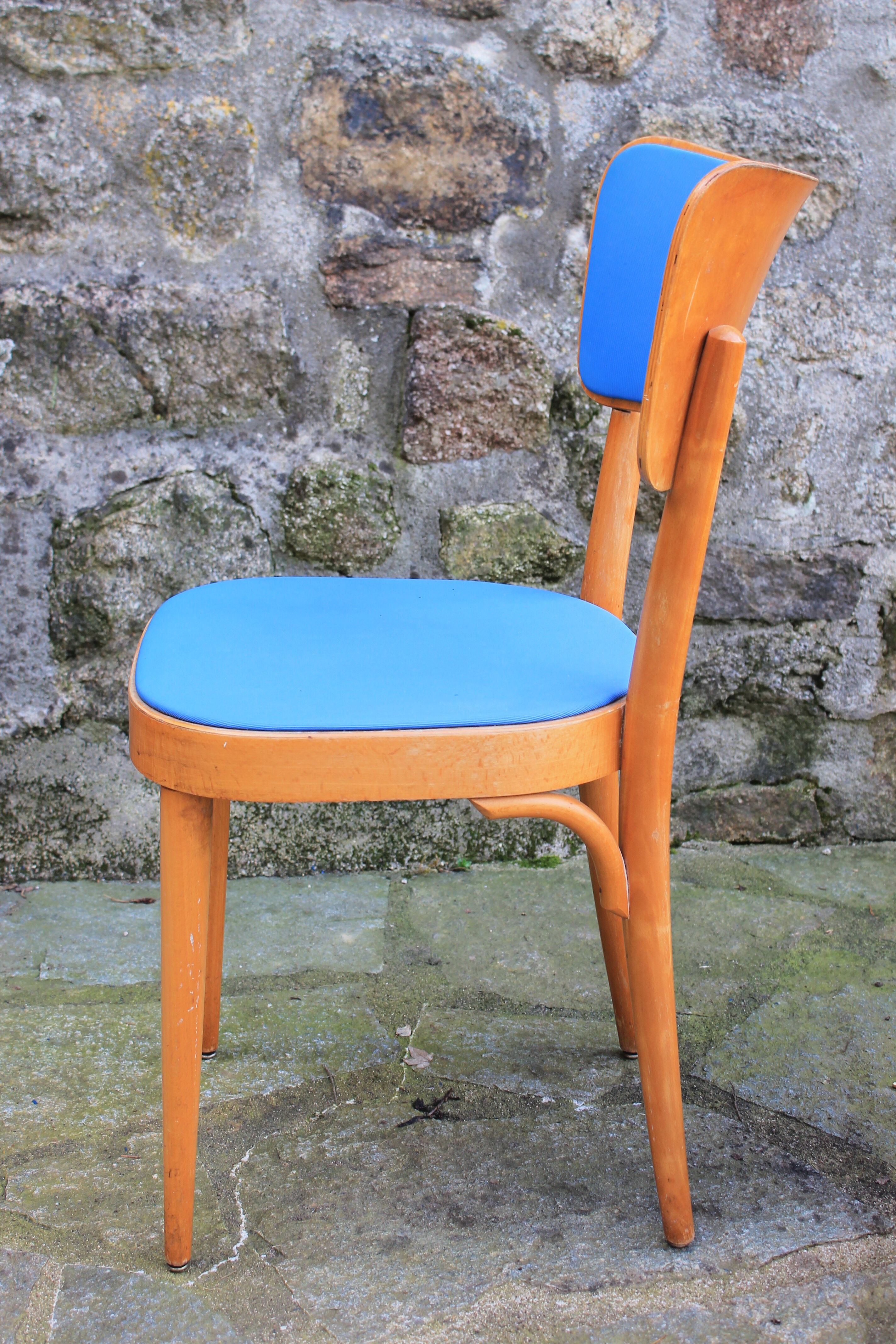 5 Baumann chairs