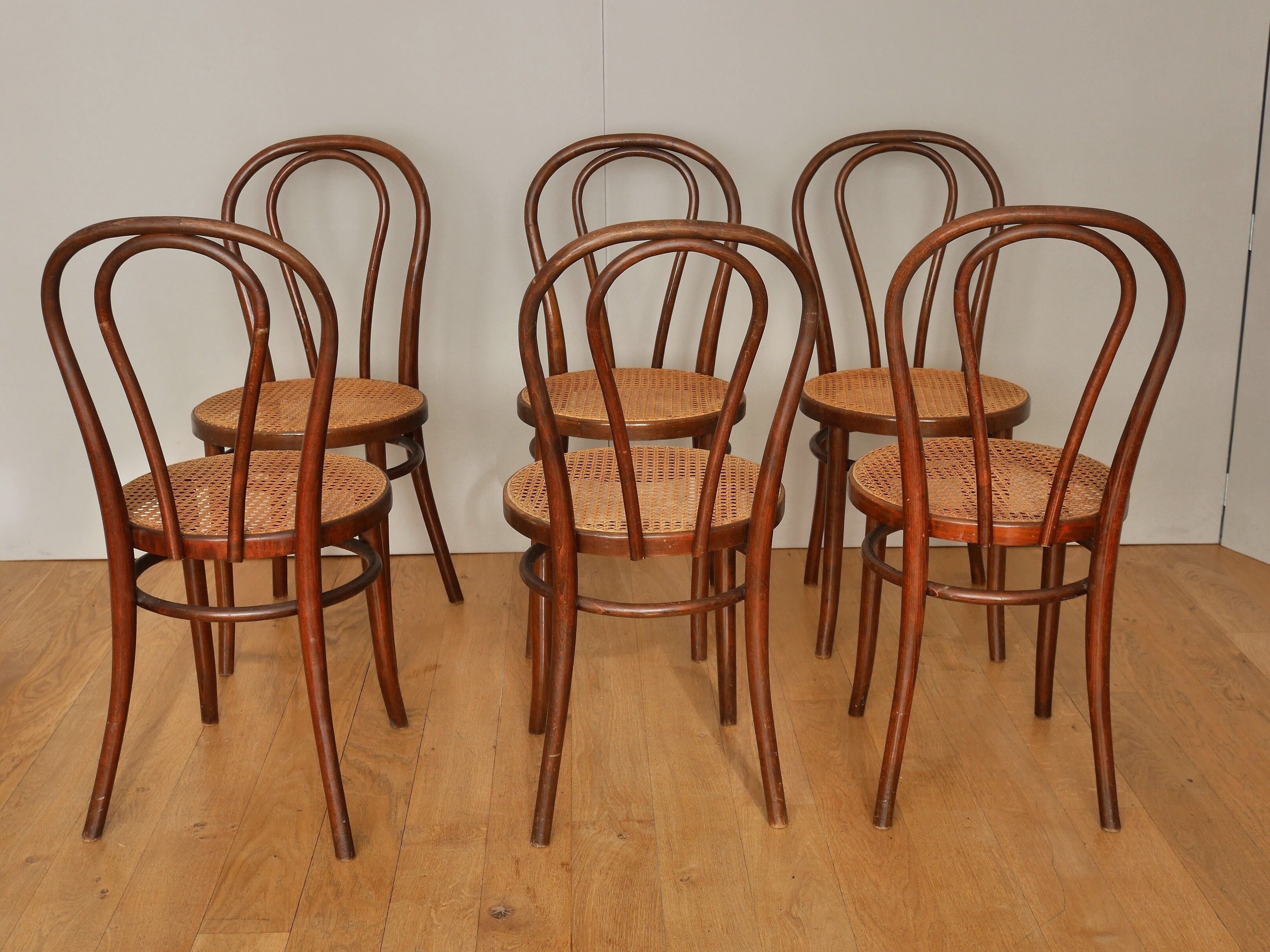 6 Thonet modele chairs
