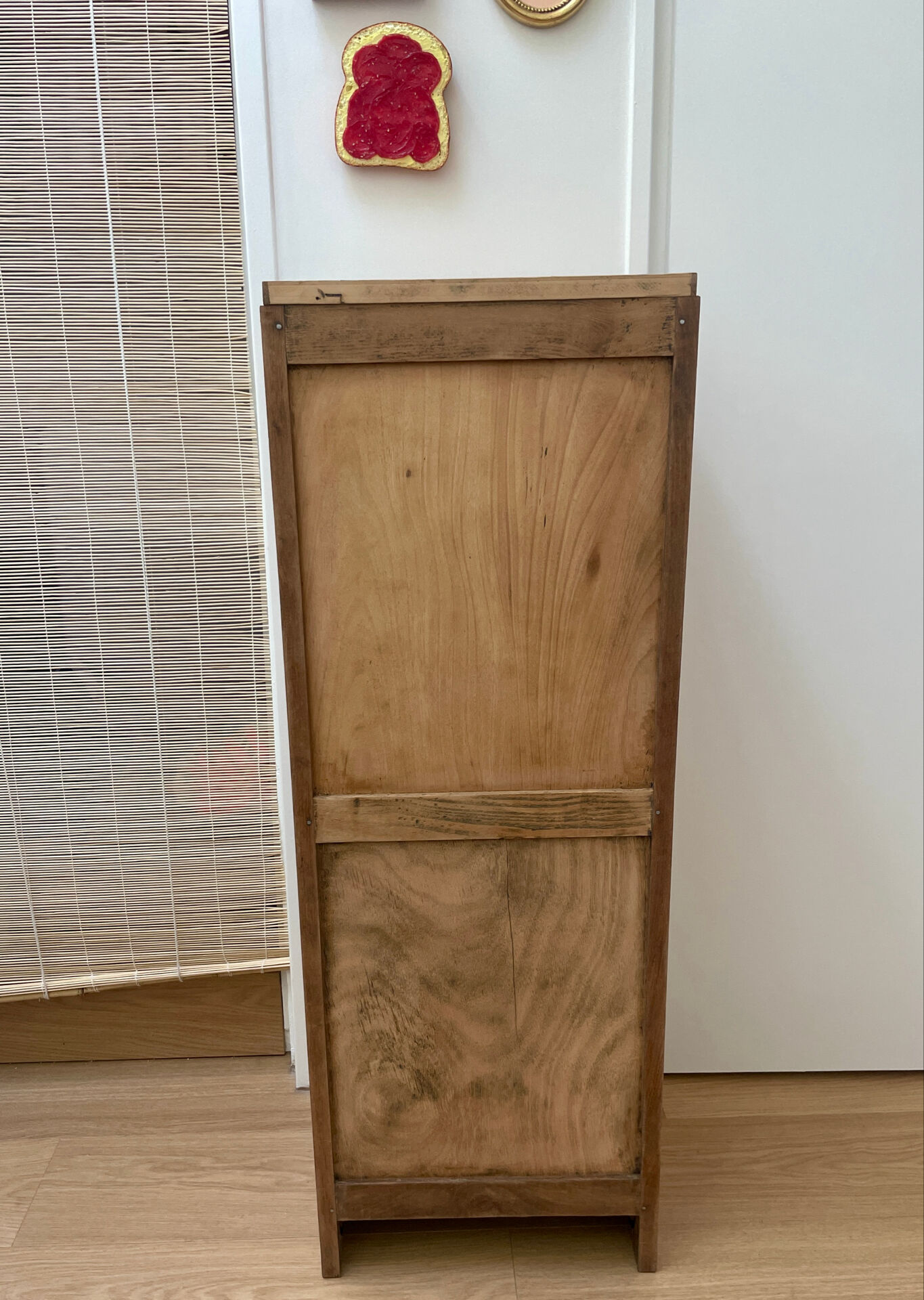 Curtain filing cabinet